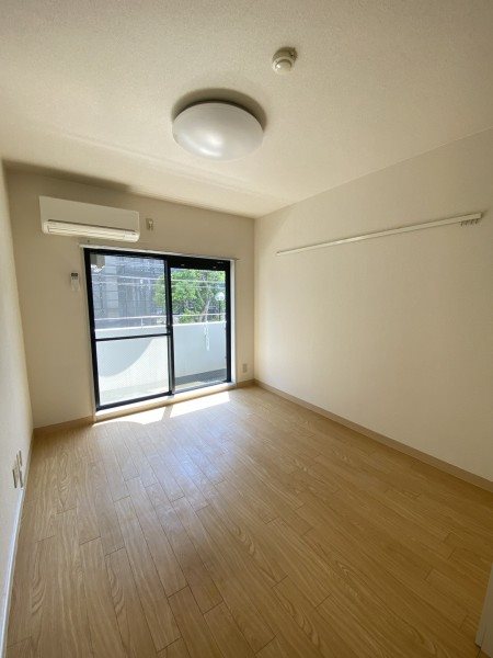 パークテラス塩焼 玄関