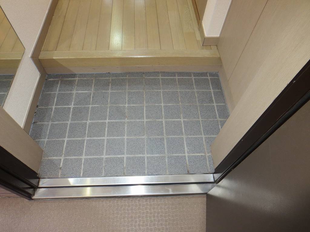 玄関 カテリーナ市ヶ谷 玄関