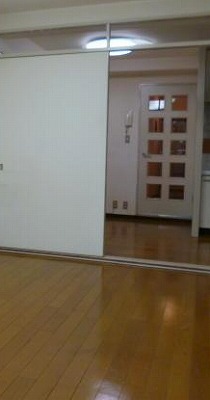 中野区中央5丁目楽器可（ピアノ・弦楽器）分譲マンション リビング