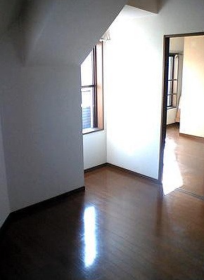 練馬区練馬4丁目楽器可(防音・グランドピアノ・弦・管楽器・声楽)マンション リビング