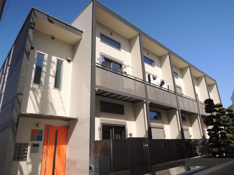 ガーデンビィラ伍番館 106号室 外観