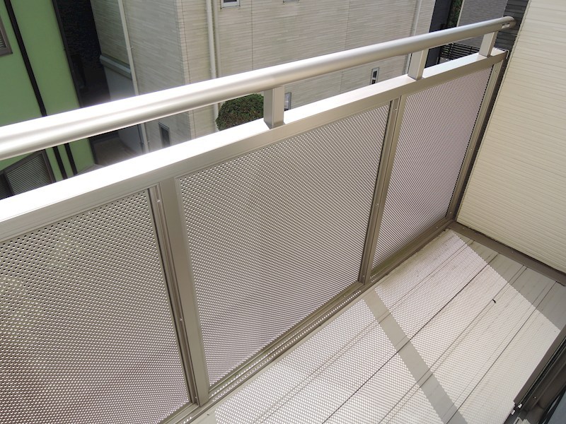 ガーデンビィラ伍番館 ベランダ