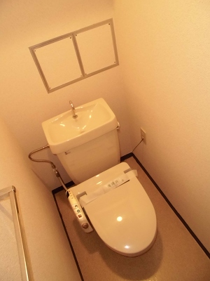 板橋区赤塚新町1丁目楽器可（ピアノ・弦楽器）マンション トイレ