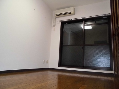 板橋区赤塚新町1丁目楽器可（ピアノ・弦楽器）マンション リビング