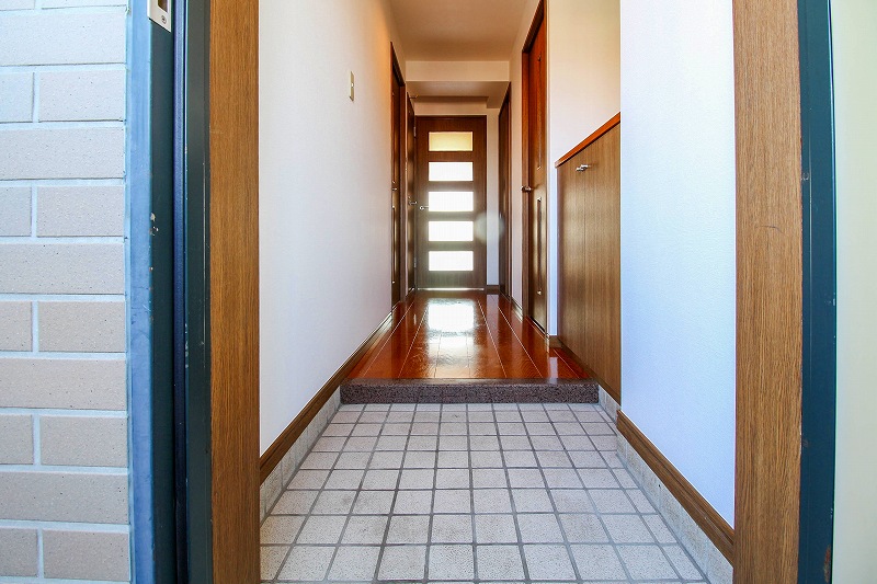 シャルマン・5 玄関