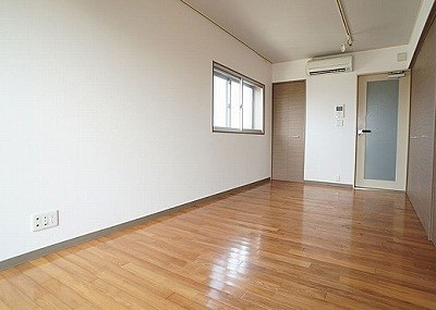 草加市両新田東町楽器可(防音・24時間演奏・ピアノ・弦・管打楽器・声楽)マンション ベッドルーム