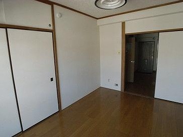 板橋区小茂根1丁目楽器可（ピアノ・弦管楽器・声楽）マンション ベッドルーム