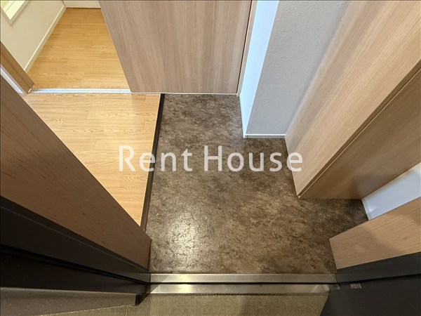 シャンブルドメノウ 玄関