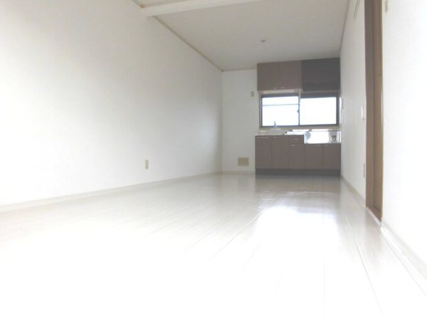 サンハイツK リビング