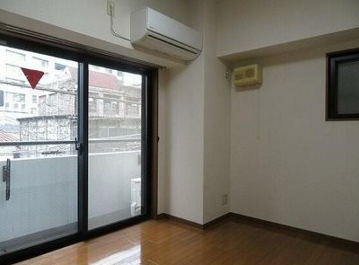 台東区東上野4丁目楽器可(アップライトピアノ・弦楽器)マンション リビング