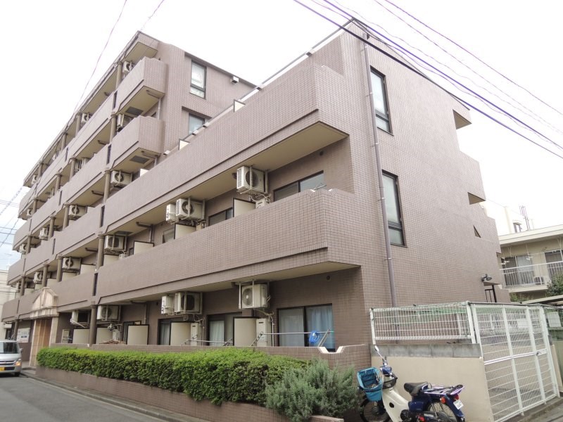 リーセントパレス多摩 208号室 外観