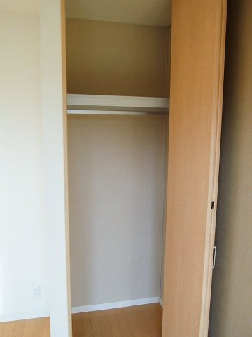 ホワイトテラス 収納