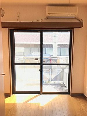 文京区根津2丁目楽器可(ピアノ・弦・管楽器・声楽)マンション ベランダ