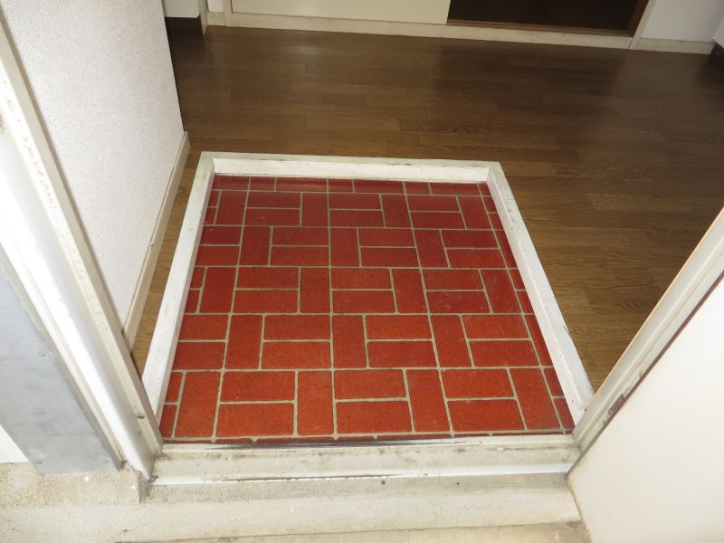 第二幸永ハイツ 玄関