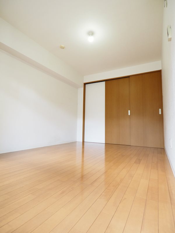 ハイツリバーサイド ベッドルーム