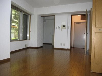 中野区新井4丁目楽器可(防音・24時間演奏・グランドピアノ・弦・管楽器・声楽)マンション 玄関