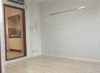 世田谷区南烏山１丁目楽器可（防音・グランドピアノ・弦管楽器・声楽）女性限定マンション リビング