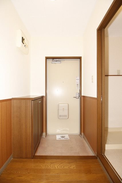 サンライズマンション大宮 玄関