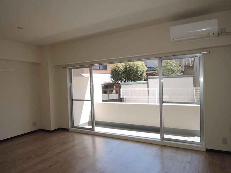 ルミエール稲田堤 リビング