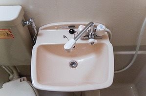 豊島区長崎6丁目楽器可(防音・ピアノ・弦・管楽器・声楽)アパート 洗面所