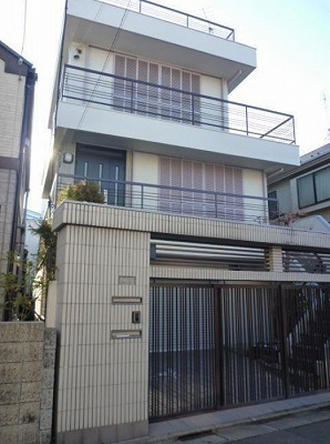 世田谷区経堂2丁目楽器可(ピアノ・弦管打楽器・声楽)マンション 外観