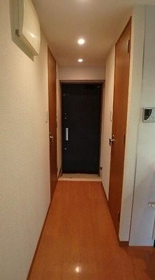 杉並区高円寺北2丁目楽器可(防音・弦楽器・声楽)マンション 玄関