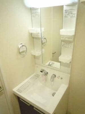 台東区寿1丁目楽器可(防音・弦・管楽器・声楽)マンション 洗面所