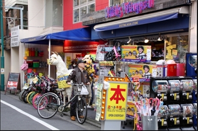 世田谷区三軒茶屋１丁目楽器可(ピアノ・弦楽器)マンション 玄関