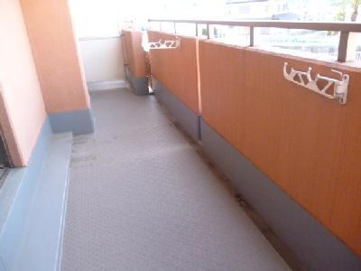 グレース上野芝 ベランダ