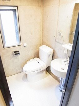 世田谷区三軒茶屋２丁目楽器可(ピアノ・弦楽器)マンション トイレ