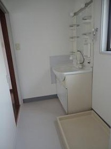 北区滝野川６丁目楽器可（アップライトピアノ）アパート 玄関