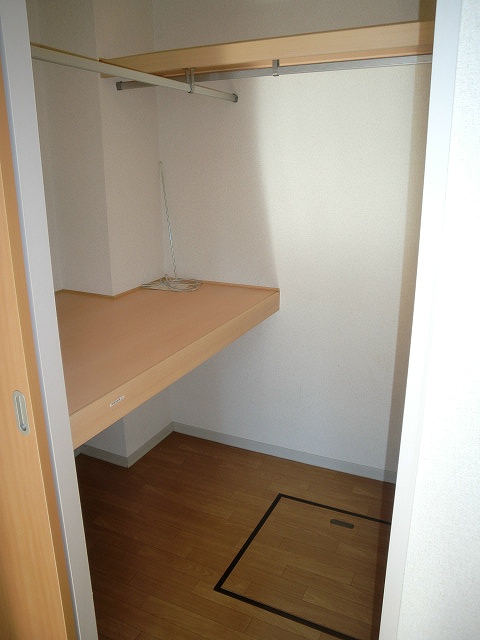 ディアス広袴 収納