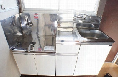 国立市東2丁目楽器可（防音・ピアノ・弦管楽器・声楽）アパート キッチン