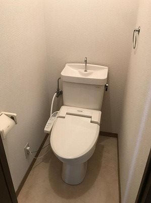 府中市緑町3丁目楽器可(防音・ピアノ・弦・管楽器・声楽)マンション トイレ