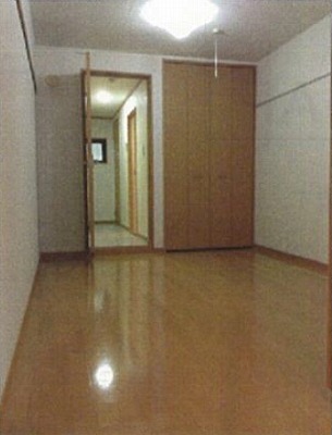 清瀬市元町１丁目楽器可(防音・グランドピアノ・弦管楽器・声楽）マンション リビング