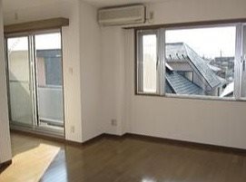 練馬区北町8丁目楽器可(防音・ピアノ・弦・管打楽器・声楽)マンション リビング