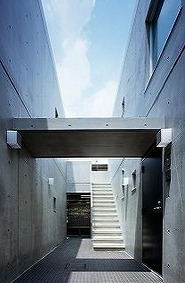 中野区沼袋4丁目楽器可(グランドピアノ・弦管楽器・声楽)デザイナーズマンション ベランダ