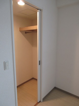 大阪府大阪市西区江之子島１丁目 収納