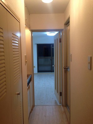 杉並区上高井戸１丁目楽器可(ピアノ・弦楽器・声楽)マンション 玄関