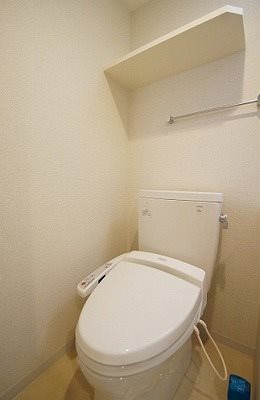 川崎市川崎区小川町楽器可(グランドピアノ・弦楽器・声楽)マンション トイレ