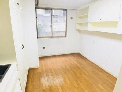 新宿区上落合2丁目楽器可(防音・グランドピアノ・弦・管楽器・声楽)マンション ベッドルーム