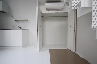 川崎市高津区溝口2丁目楽器可(ピアノ・弦楽器・声楽)デザイナーズマンション 玄関