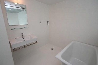 川崎市高津区溝口2丁目楽器可(ピアノ・弦楽器・声楽)デザイナーズマンション 風呂画像