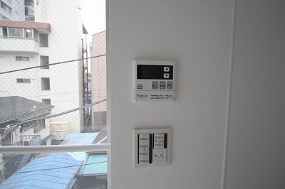 川崎市高津区溝口2丁目楽器可(ピアノ・弦楽器・声楽)デザイナーズマンション ベランダ