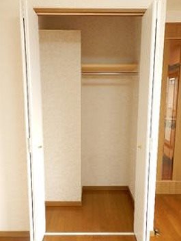 所沢市くすのき台1丁目楽器可(防音・グランドピアノ・弦・管楽器・声楽)マンション 収納