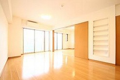 杉並区上高井戸２丁目楽器可（ピアノ・弦楽器）マンション リビング