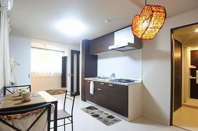 大田区千鳥1丁目楽器可(ピアノ・弦楽器・声楽)マンション リビング