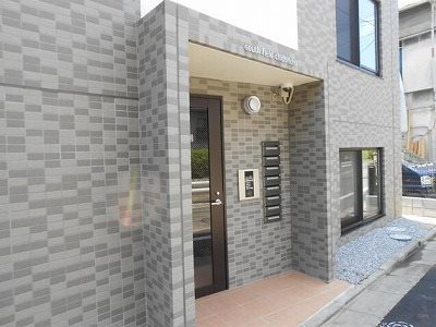 大田区千鳥1丁目楽器可(ピアノ・弦楽器・声楽)マンション ベランダ