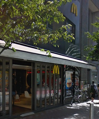 港区元麻布3丁目楽器可（ピアノ・弦管打楽器・声楽）マンション 玄関