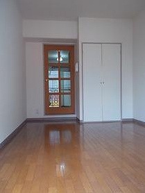 川崎市高津区溝口3丁目楽器可(ピアノ・弦管楽器)マンション リビング